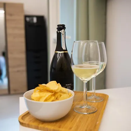 Sora Maria In 4* Roma