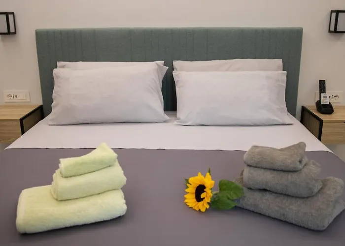 Sora Maria In Konukevi