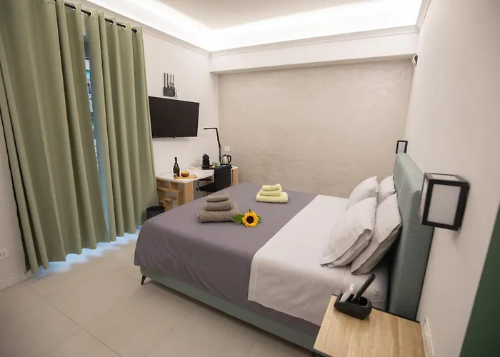 Sora Maria In Konukevi Roma