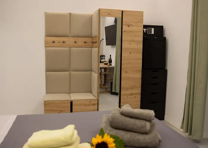 Sora Maria In Konukevi 4*