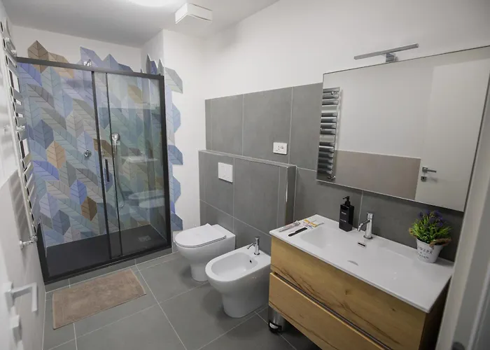 Sora Maria In Konukevi